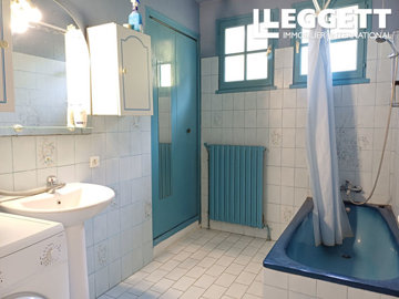 ahr0chm6ly9jzg4uagvzdglhlmltbw8vaw1hz2uvvevom