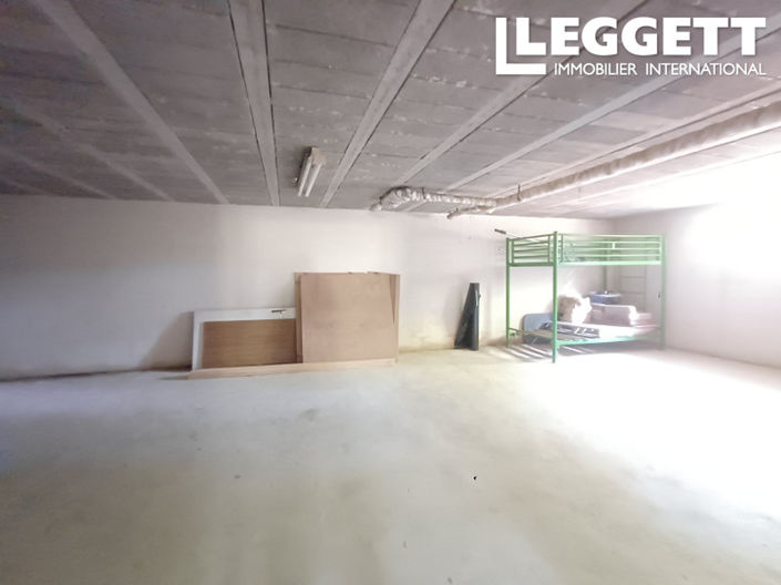 Image No.9-3 Bed House for sale