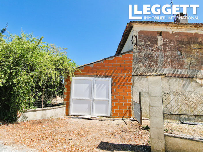 Image No.10-3 Bed House for sale