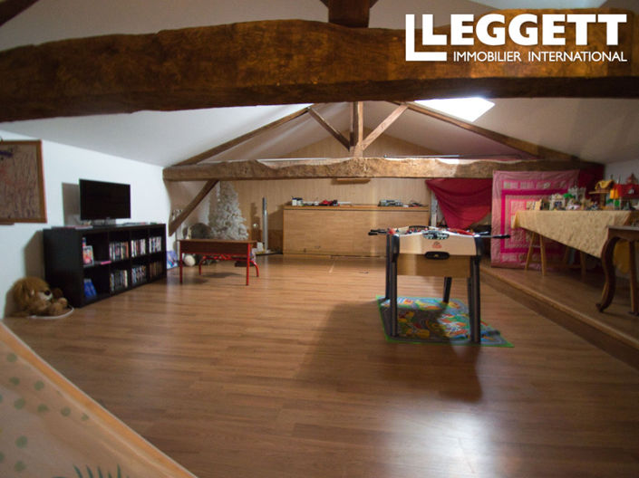 Image No.8-House for sale