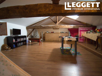 ahr0chm6ly9jzg4uagvzdglhlmltbw8vaw1hz2uvvevom