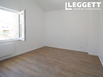 ahr0chm6ly9jzg4uagvzdglhlmltbw8vaw1hz2uvvevom