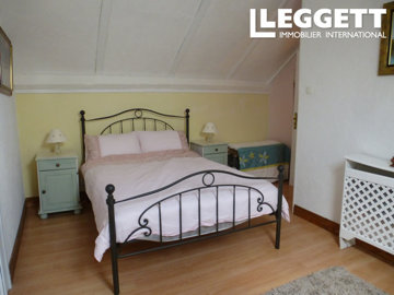 ahr0chm6ly9jzg4uagvzdglhlmltbw8vaw1hz2uvvevom