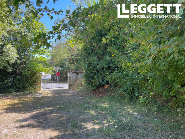 Image No.10-3 Bed House for sale