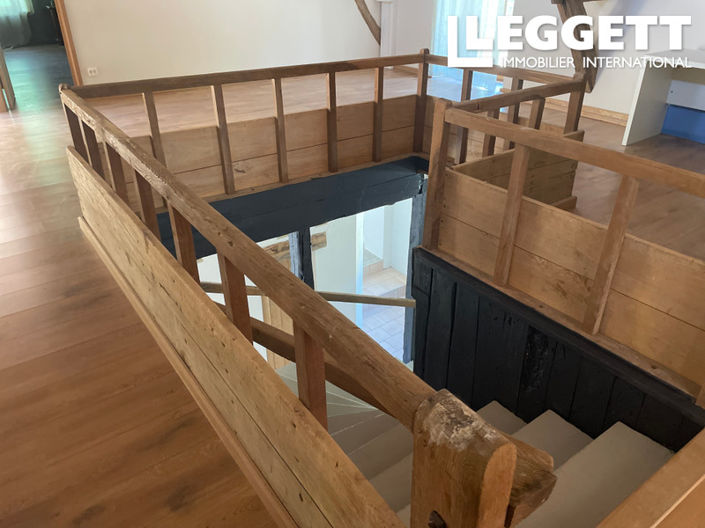 Image No.7-3 Bed House for sale