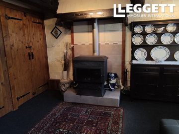 ahr0chm6ly9jzg4uagvzdglhlmltbw8vaw1hz2uvvevom