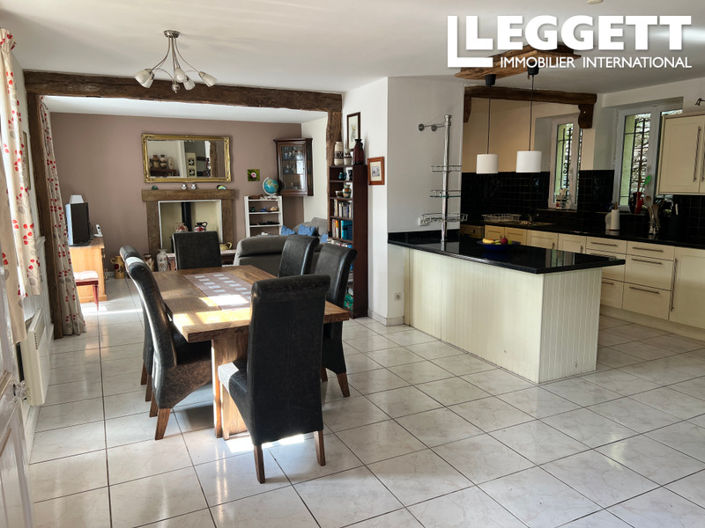 Image No.3-5 Bed House for sale