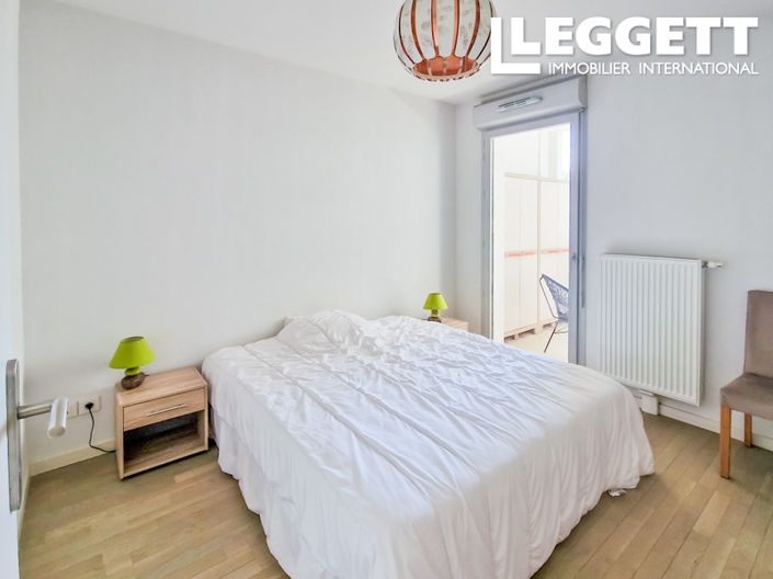 Image No.8-3 Bed Apartment for sale