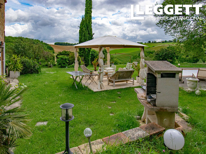 Image No.9-4 Bed House for sale