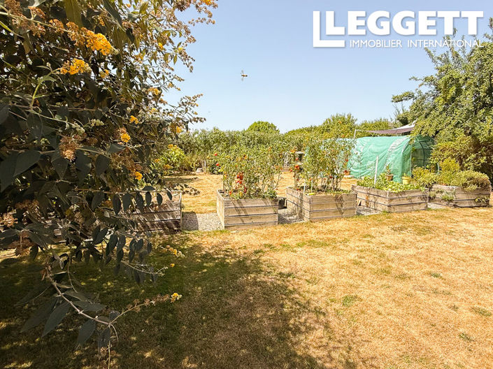 Image No.10-4 Bed House for sale