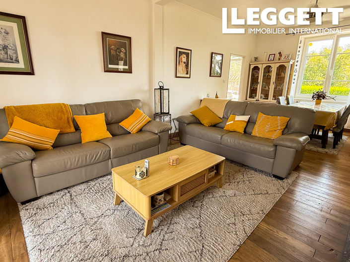 Image No.3-4 Bed House for sale