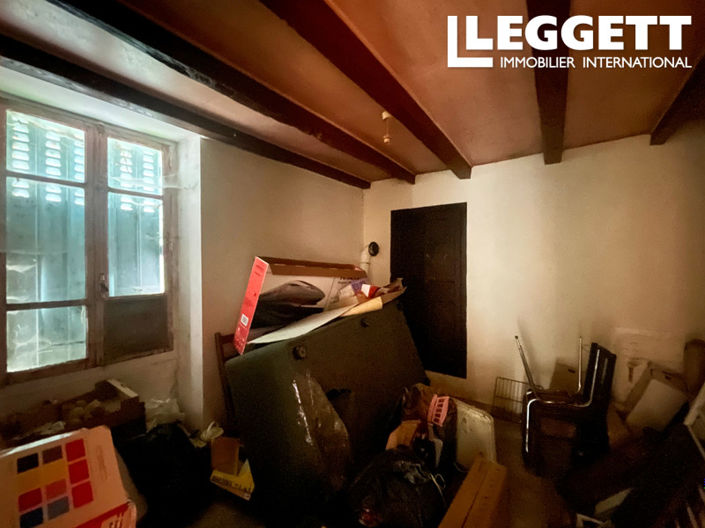 Image No.8-3 Bed House for sale