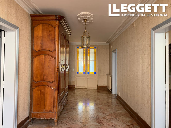 Image No.10-5 Bed House for sale