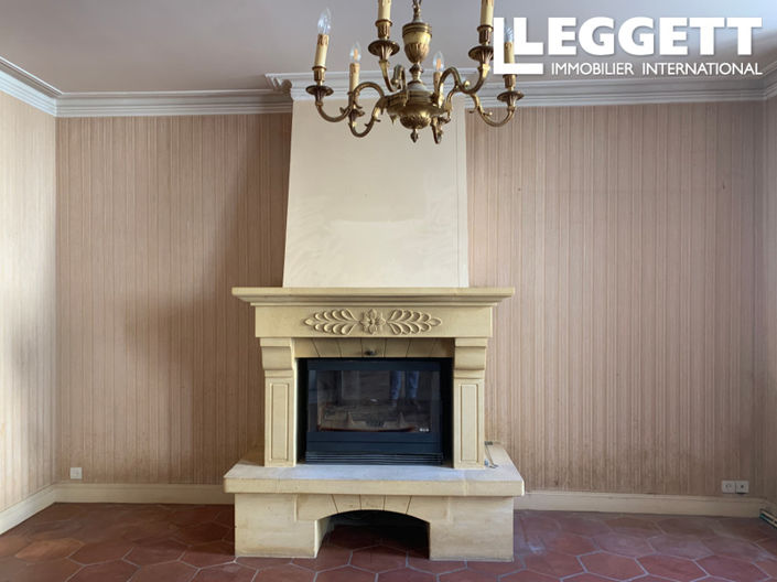 Image No.9-5 Bed House for sale