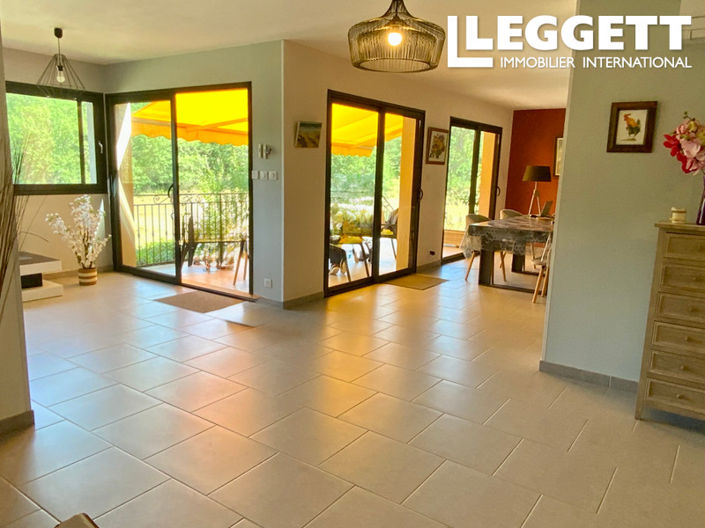 Image No.3-4 Bed House for sale