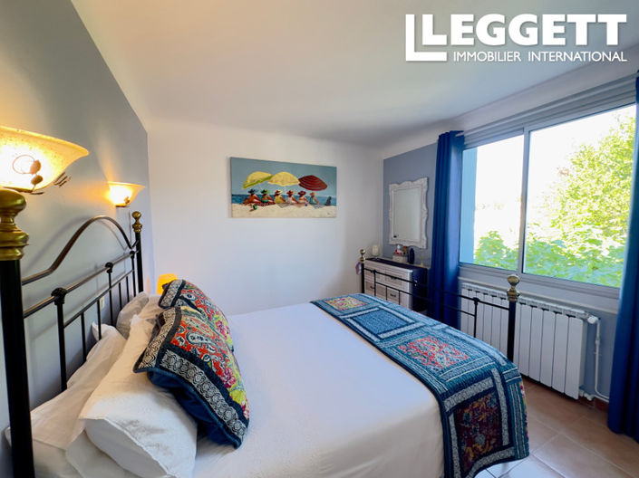 Image No.5-4 Bed House for sale