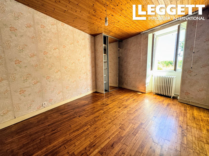 Image No.5-3 Bed House for sale