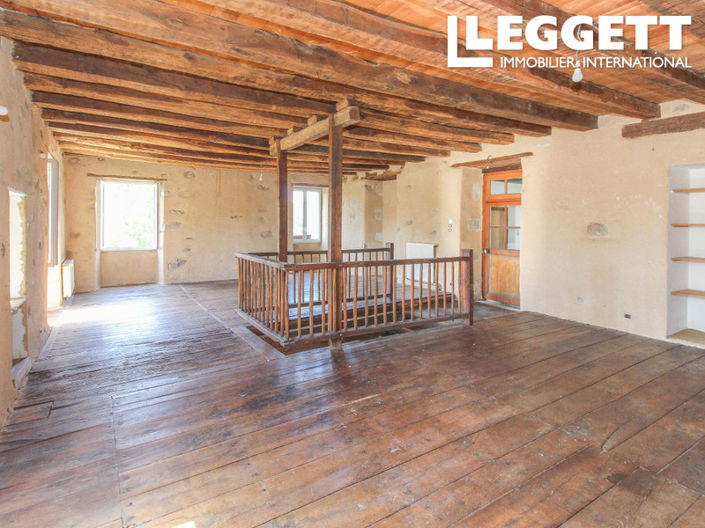 Image No.6-4 Bed House for sale