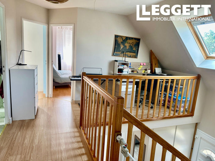 Image No.6-3 Bed House for sale