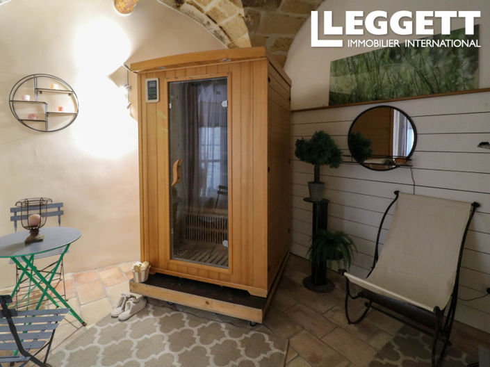 Image No.9-3 Bed House for sale