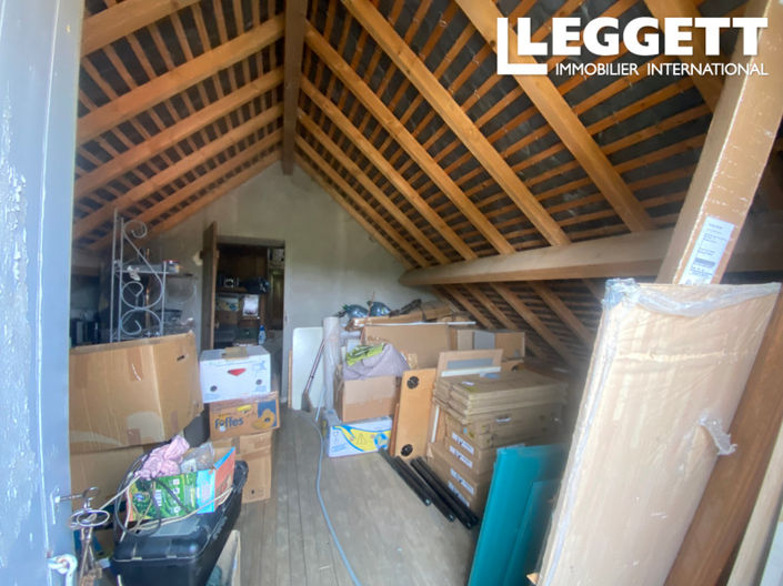 Image No.5-2 Bed House for sale