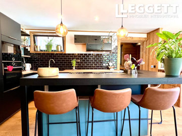 ahr0chm6ly9jzg4uagvzdglhlmltbw8vaw1hz2uvvevom