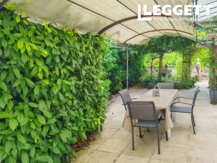 Image No.10-4 Bed House for sale