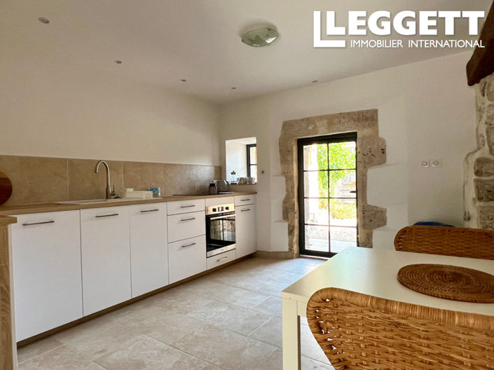 Image No.5-2 Bed House for sale