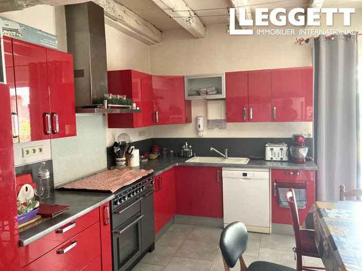 Image No.5-6 Bed House for sale