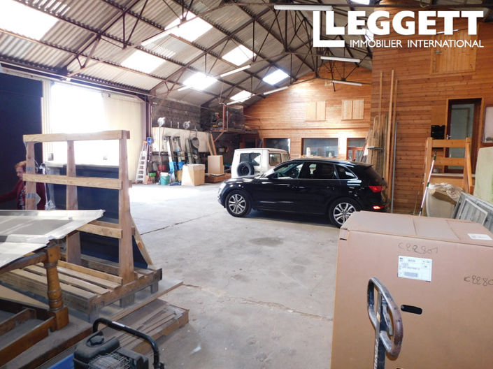 Image No.10-4 Bed House for sale