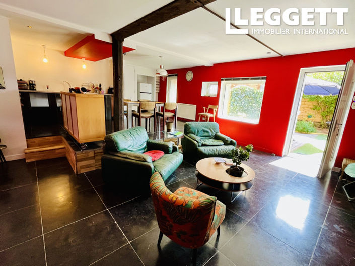 Image No.6-3 Bed House for sale