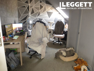 ahr0chm6ly9jzg4uagvzdglhlmltbw8vaw1hz2uvvevom