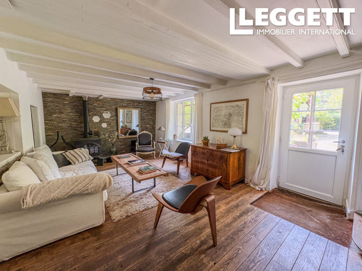 Image No.3-3 Bed House for sale