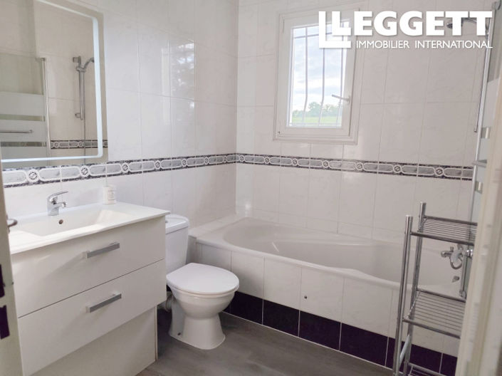 Image No.7-3 Bed House for sale