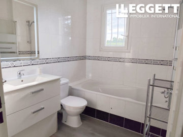 ahr0chm6ly9jzg4uagvzdglhlmltbw8vaw1hz2uvvevom