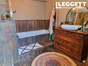 ahr0chm6ly9jzg4uagvzdglhlmltbw8vaw1hz2uvvevom