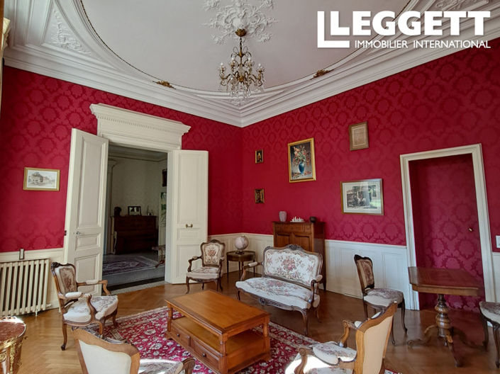 Image No.10-40 Bed Chateaux for sale