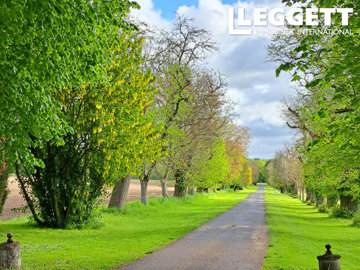 ahr0chm6ly9jzg4uagvzdglhlmltbw8vaw1hz2uvvevom