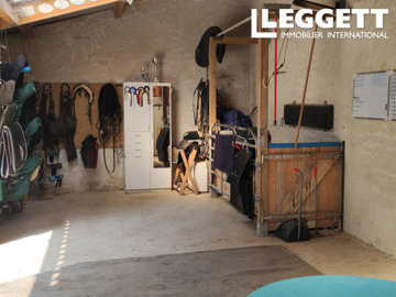 ahr0chm6ly9jzg4uagvzdglhlmltbw8vaw1hz2uvvevom