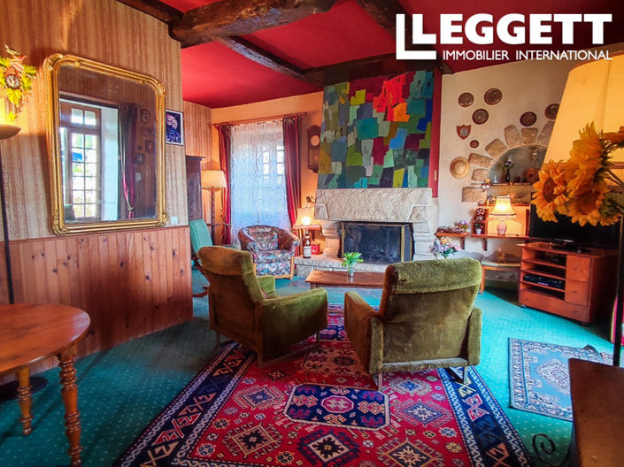 Image No.5-6 Bed House for sale