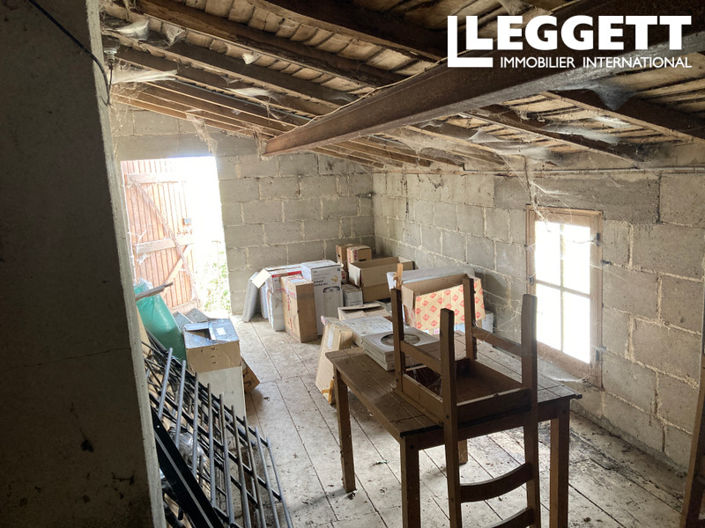 Image No.10-1 Bed House for sale