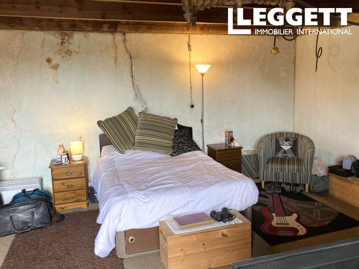 Image No.4-1 Bed House for sale