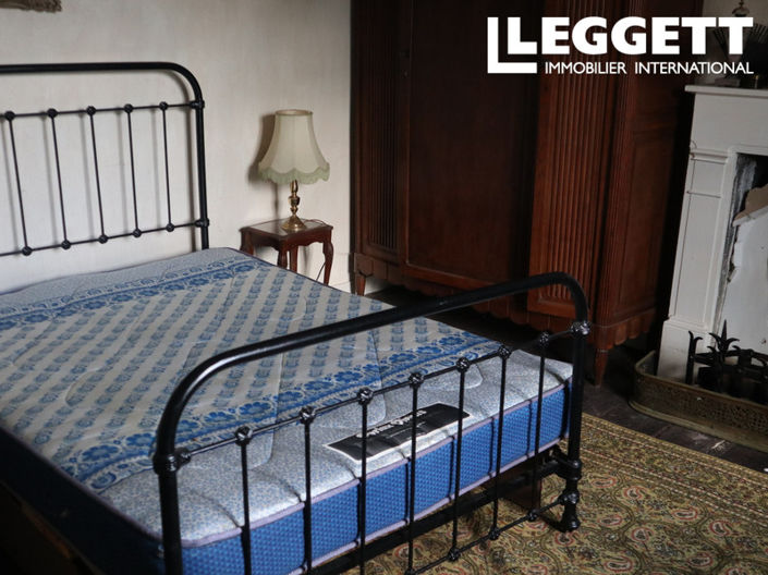 Image No.3-House for sale