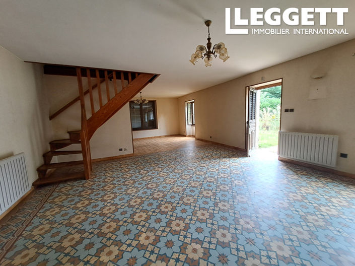 Image No.2-2 Bed House for sale