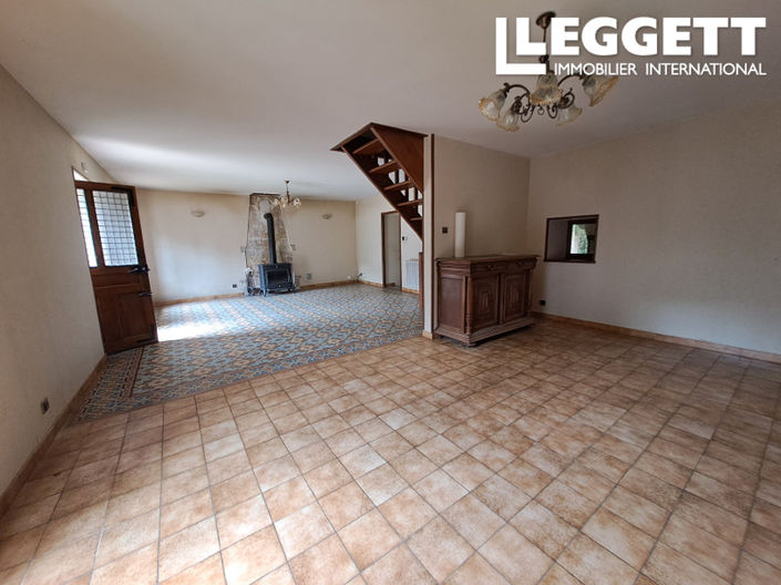 Image No.5-2 Bed House for sale