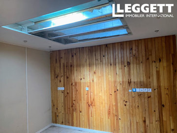 ahr0chm6ly9jzg4uagvzdglhlmltbw8vaw1hz2uvvevom