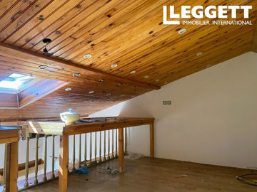 ahr0chm6ly9jzg4uagvzdglhlmltbw8vaw1hz2uvvevom