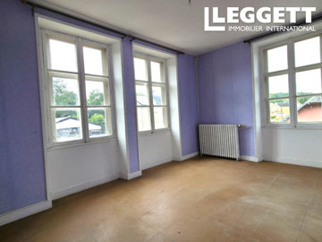 ahr0chm6ly9jzg4uagvzdglhlmltbw8vaw1hz2uvvevom