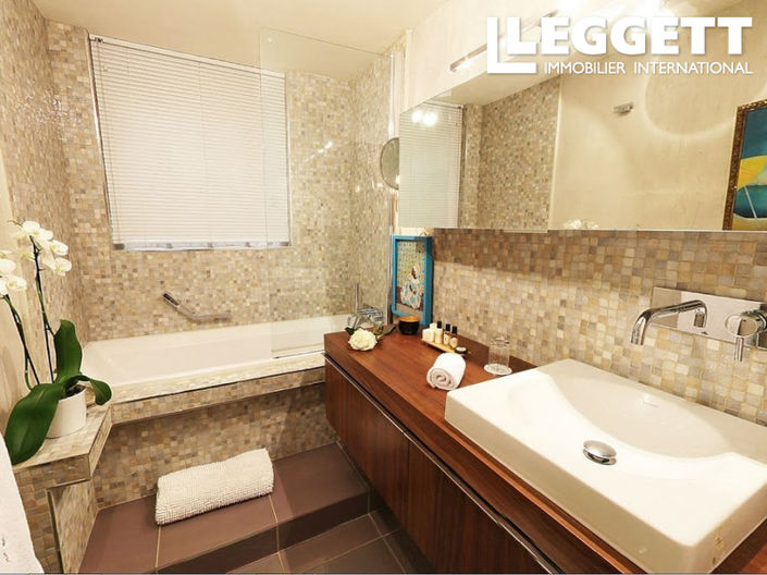 Image No.7-2 Bed Apartment for sale