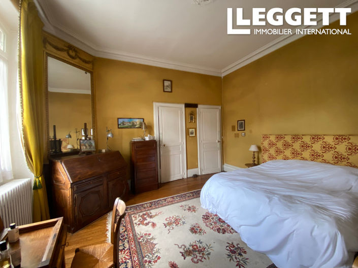 Image No.5-7 Bed House for sale